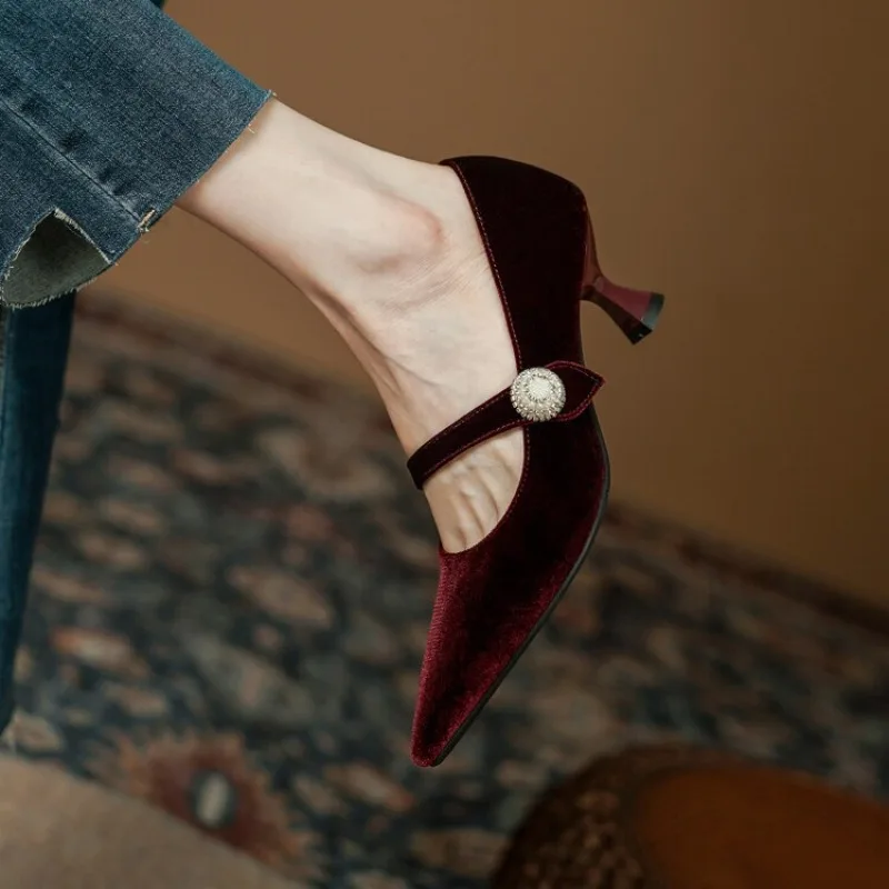 Şarap Kırmızısı Sivri Burun Ma - Vintage Old Fashion incelemesi ve fiyatı